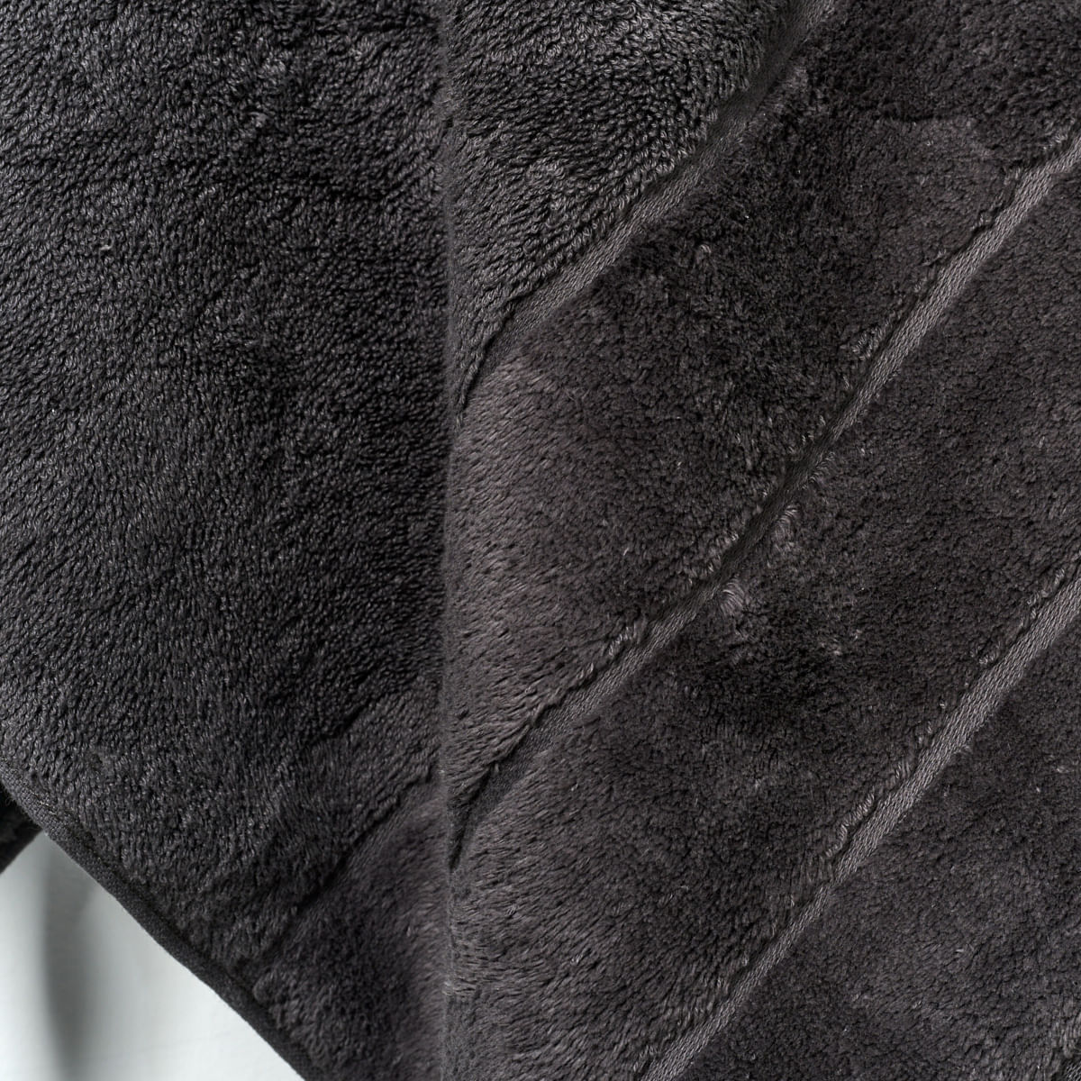 03 10 0056 Toalha Banho Seven Hundred Chumbo 002